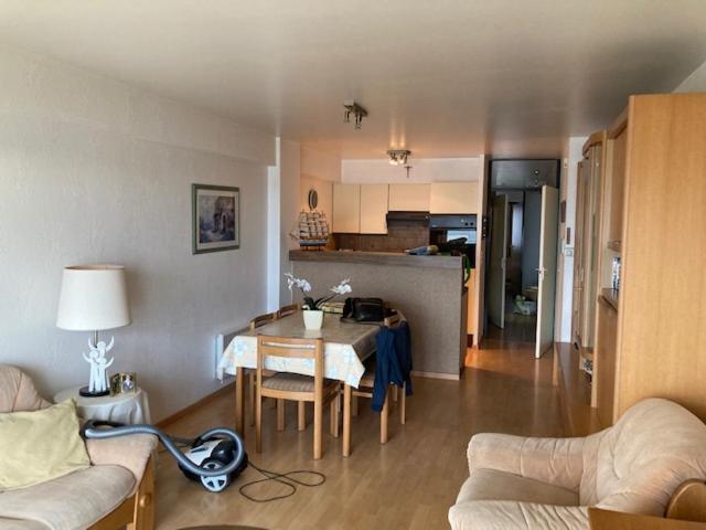 Seagull, Ruim En Volledig Vernieuwd Appartement Met Zeezicht In Westende Middelkerke Eksteriør bilde