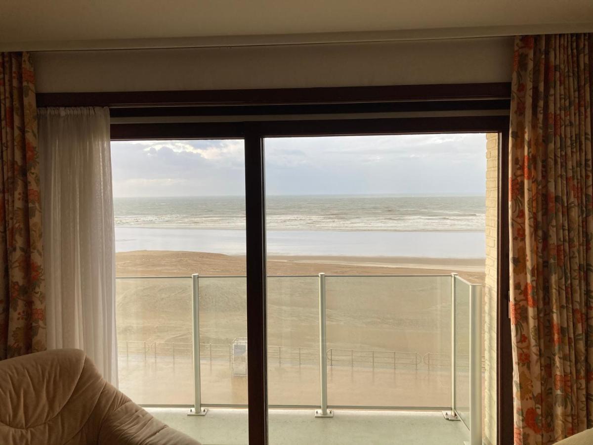 Seagull, Ruim En Volledig Vernieuwd Appartement Met Zeezicht In Westende Middelkerke Eksteriør bilde